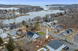 3 Deacon Farm Ln, Gloucester, MA 01930 - Photo 1