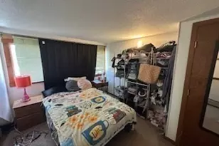 423 N East St, Amherst, MA 01002 - Photo 5