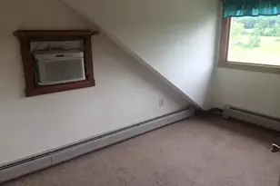 423 North East St, Amherst, MA 01002 - Photo 5