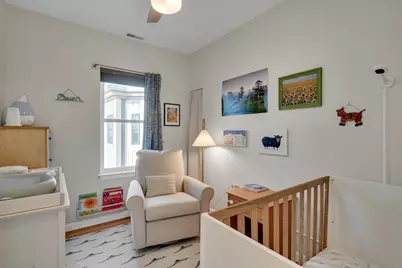 104 Holland St #3, Somerville, MA 02144 - Photo 9