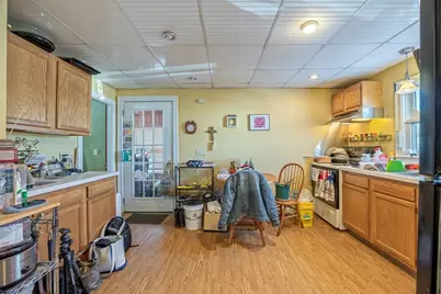 356 Newton St, South Hadley, MA 01075 - Photo 5