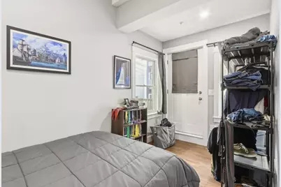 271 W 5th St, Boston, MA 02127 - Photo 21