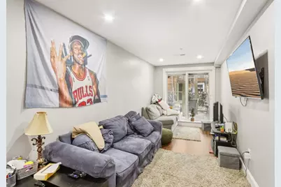 271 W 5th St, Boston, MA 02127 - Photo 7