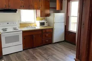 10 1/2 Bentley St, Salem, MA 01970 - Photo 1