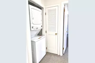 444 Broadway #1, Lynn, MA 01904 - Photo 5