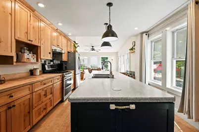 34 Weston Ave, Dalton, MA 01226 - Photo 3