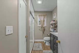 141-145 Hunter St, Fall River, MA 02721 - Photo 9