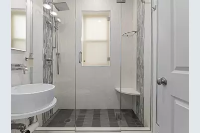 101 Winthrop Rd #1, Brookline, MA 02445 - Photo 15