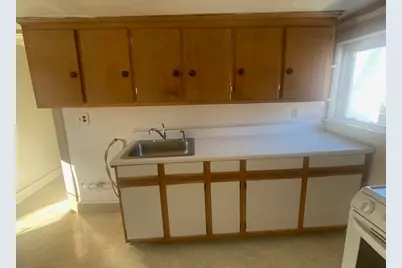 32 Vernon St, Waltham, MA 02453 - Photo 25