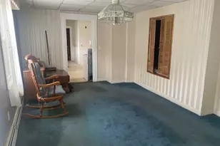 32 Vernon St, Waltham, MA 02453 - Photo 17