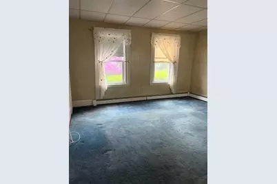 32 Vernon St, Waltham, MA 02453 - Photo 15