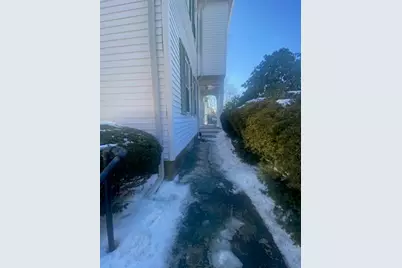 32 Vernon St, Waltham, MA 02453 - Photo 33