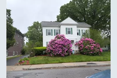 32 Vernon St, Waltham, MA 02453 - Photo 3