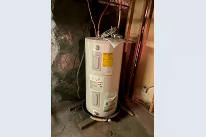 32 Vernon St, Waltham, MA 02453 - Photo 27