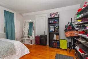 10 Thurston St, Somerville, MA 02145 - Photo 9