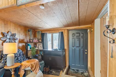 6 Henry Rd, Wales, MA 01081 - Photo 5