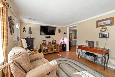 268 N. Liberty St., Belchertown, MA 01007 - Photo 11