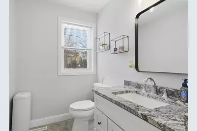 10 Eighth Avenue #1, Haverhill, MA 01830 - Photo 17