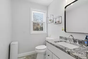 10 8th Ave, Haverhill, MA 01830 - Photo 17