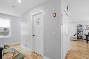 10 8th Ave, Haverhill, MA 01830 - Photo 5