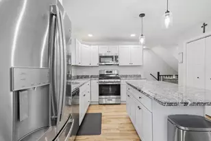 10 8th Ave, Haverhill, MA 01830 - Photo 11