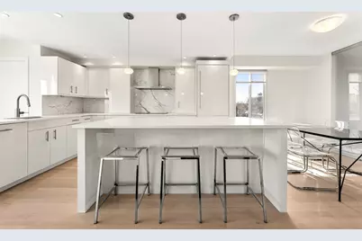 280 Harvard St #5D, Cambridge, MA 02139 - Photo 1