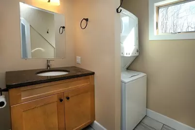 12 Warren Ave #B, Amesbury, MA 01913 - Photo 7