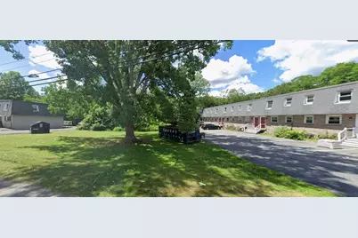 31 Arcadia Ave, Dedham, MA 02026 - Photo 3