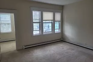 39 Irving St, Everett, MA 02150 - Photo 3