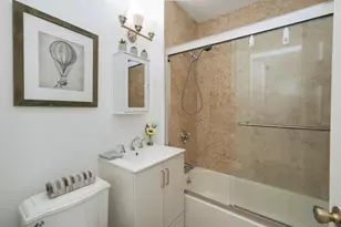 122 Brook Rd, Quincy, MA 02169 - Photo 9