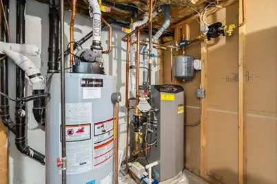 15 Cross St, Chicopee, MA 01013 - Photo 25