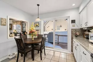 15 Cross St, Chicopee, MA 01013 - Photo 7