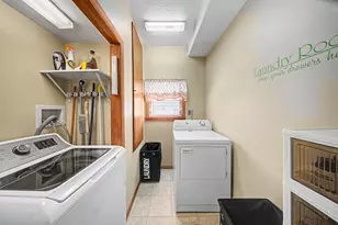 992 Lees River Ave, Somerset, MA 02726 - Photo 19