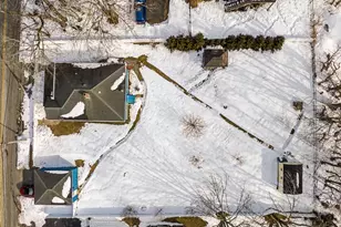 992 Lees River Ave, Somerset, MA 02726 - Photo 7