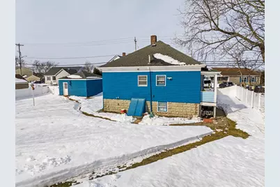 992 Lees River Ave, Somerset, MA 02726 - Photo 5