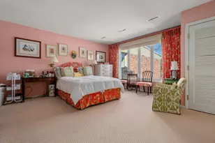 17 Fairgreen Pl, Brookline, MA 02467 - Photo 11