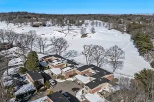 17 Fairgreen Pl, Brookline, MA 02467 - Photo 17