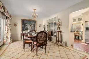 17 Fairgreen Pl, Brookline, MA 02467 - Photo 5