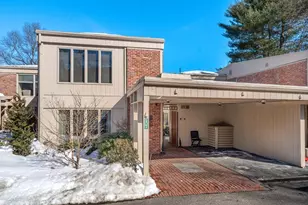 17 Fairgreen Pl, Brookline, MA 02467 - Photo 21