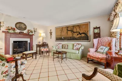 17 Fairgreen Place #17, Brookline, MA 02467 - Photo 7