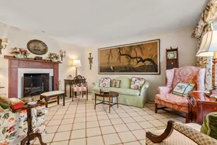 17 Fairgreen Pl, Brookline, MA 02467 - Photo 7