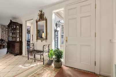 17 Fairgreen Place #17, Brookline, MA 02467 - Photo 5