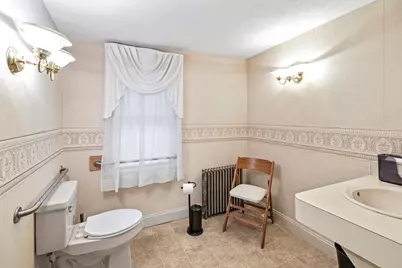 4 W Washington St, Hanson, MA 02341 - Photo 17
