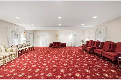 4 W Washington St, Hanson, MA 02341 - Photo 9