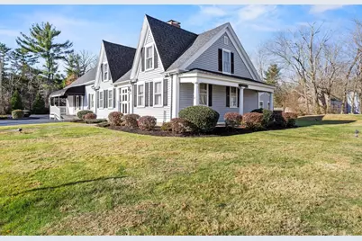 4 W Washington St, Hanson, MA 02341 - Photo 1