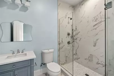 729-731 E 5th St, Boston, MA 02127 - Photo 13