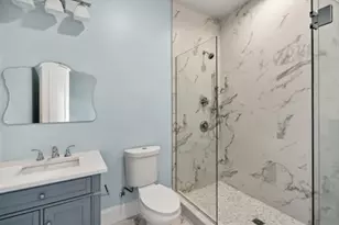 729-731 E 5th St, Boston, MA 02127 - Photo 13