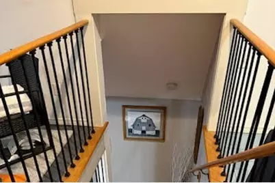 122 Sylvia St, Arlington, MA 02476 - Photo 9