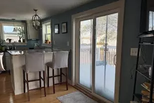 122 Sylvia St, Arlington, MA 02476 - Photo 5