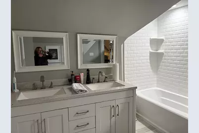 122 Sylvia St, Arlington, MA 02476 - Photo 11